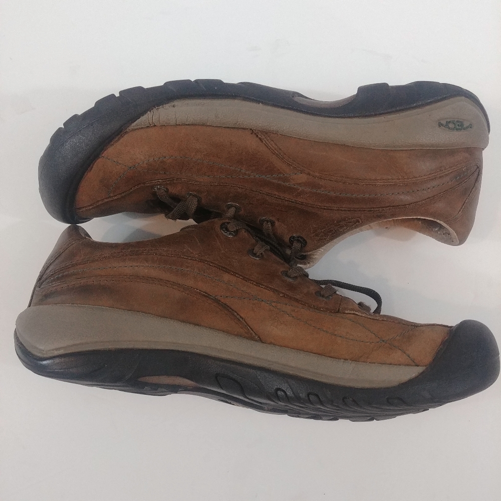 Keen Toyah Leather Sneaker - Picture 4 of 8